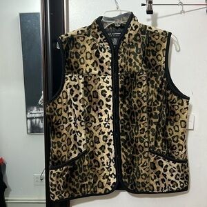 B.C. Clothing animal print size medium zip up vest
